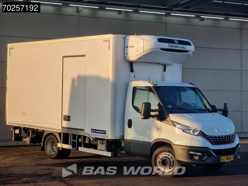 Iveco Daily 72C21 3.0L Koelwagen Laadklep Thermo King T-600R 380V Luchtvering Koelwagen Airco Cruise Camera Koeler Koel Kühlwagen 28m3 Airco - Komercauto refrižerators: foto 5 Iveco Daily 72C21 3.0L Koelwagen Laadklep Thermo King T-600R 380V Luchtvering Koelwagen Airco Cruise Camera Koeler Koel Kühlwagen 28m3 Airco - Komercauto refrižerators: foto 5