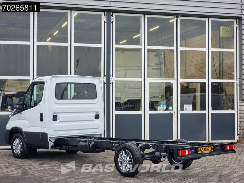 Iveco Daily 35S16 Automaat Chassis Cabine 410WB 2025 model LED CarPlay Camera Velgen Cruise Airco Fahrgestell Airco - Komercauto: foto 2 Iveco Daily 35S16 Automaat Chassis Cabine 410WB 2025 model LED CarPlay Camera Velgen Cruise Airco Fahrgestell Airco - Komercauto: foto 2