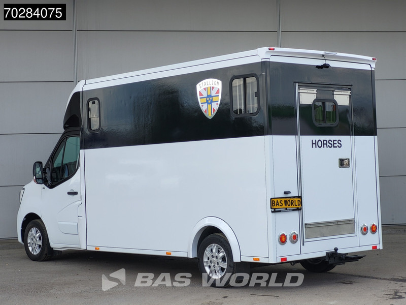 Renault Master 165PK Paardenwagen Hengstenuitvoering Navi LED Trekhaak Airco Cruise Camera Euro6 Horsetruck 15m3 Airco Trekhaak Cruise control - Komercauto: foto 2 Renault Master 165PK Paardenwagen Hengstenuitvoering Navi LED Trekhaak Airco Cruise Camera Euro6 Horsetruck 15m3 Airco Trekhaak Cruise control - Komercauto: foto 2