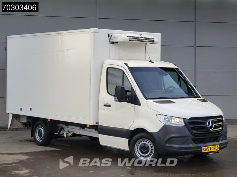 Mercedes-Benz Sprinter 314 CDI Automaat Bakwagen Gekoeld Thermo King V200 MAX Airco Camera Parkeersensoren Euro6 Koeler Koelwagen Kühlwagen Kühlkoffer - Komercauto refrižerators: foto 3 Mercedes-Benz Sprinter 314 CDI Automaat Bakwagen Gekoeld Thermo King V200 MAX Airco Camera Parkeersensoren Euro6 Koeler Koelwagen Kühlwagen Kühlkoffer - Komercauto refrižerators: foto 3