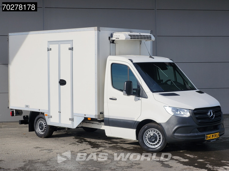 Mercedes-Benz Sprinter 314 CDI Automaat Koelwagen Bi temp Thermo King V-300 Max Koeler Koel Vries Vriezer Kühlkasten Airco Cruise control - Komercauto refrižerators: foto 3 Mercedes-Benz Sprinter 314 CDI Automaat Koelwagen Bi temp Thermo King V-300 Max Koeler Koel Vries Vriezer Kühlkasten Airco Cruise control - Komercauto refrižerators: foto 3