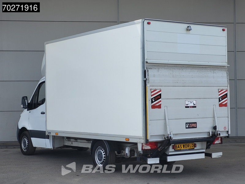 Mercedes-Benz Sprinter 314 CDI Automaat Laadklep Zijdeur Bakwagen Camera Airco Cruise MBUX CarPlay Euro6 Meubelbak Koffer Airco Cruise control - Furgons ar slēgtā virsbūve: foto 2 Mercedes-Benz Sprinter 314 CDI Automaat Laadklep Zijdeur Bakwagen Camera Airco Cruise MBUX CarPlay Euro6 Meubelbak Koffer Airco Cruise control - Furgons ar slēgtā virsbūve: foto 2