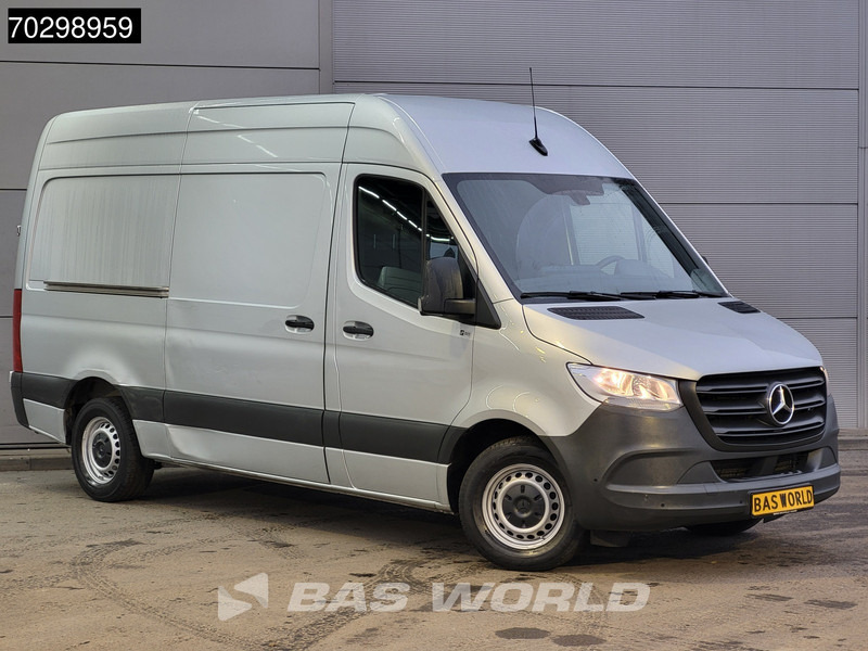 Mercedes-Benz Sprinter 315 CDI Automaat L2H2 150PK Airco Camera Parkeersensoren MBUX CarPlay Euro6 L2 12m3 Airco - Mazs furgons: foto 3 Mercedes-Benz Sprinter 315 CDI Automaat L2H2 150PK Airco Camera Parkeersensoren MBUX CarPlay Euro6 L2 12m3 Airco - Mazs furgons: foto 3
