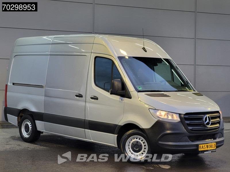 Mercedes-Benz Sprinter 315 CDI Automaat L2H2 150PK Airco Camera Parkeersensoren MBUX CarPlay Euro6 L2 12m3 Airco - Mazs furgons: foto 3 Mercedes-Benz Sprinter 315 CDI Automaat L2H2 150PK Airco Camera Parkeersensoren MBUX CarPlay Euro6 L2 12m3 Airco - Mazs furgons: foto 3