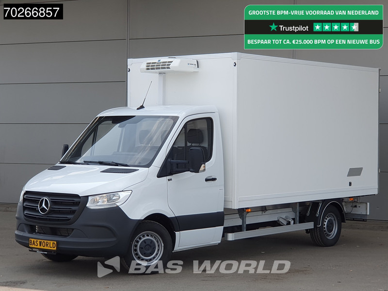 Mercedes-Benz Sprinter 315 CDI Koelwagen Achterdeuren Thermo King C-250 Airco MBUX Koel Koeler Kühl Kühler Kühlwagen Kühlkoffer 17m3 Airco Cruise contr - Komercauto refrižerators: foto 1 Mercedes-Benz Sprinter 315 CDI Koelwagen Achterdeuren Thermo King C-250 Airco MBUX Koel Koeler Kühl Kühler Kühlwagen Kühlkoffer 17m3 Airco Cruise contr - Komercauto refrižerators: foto 1