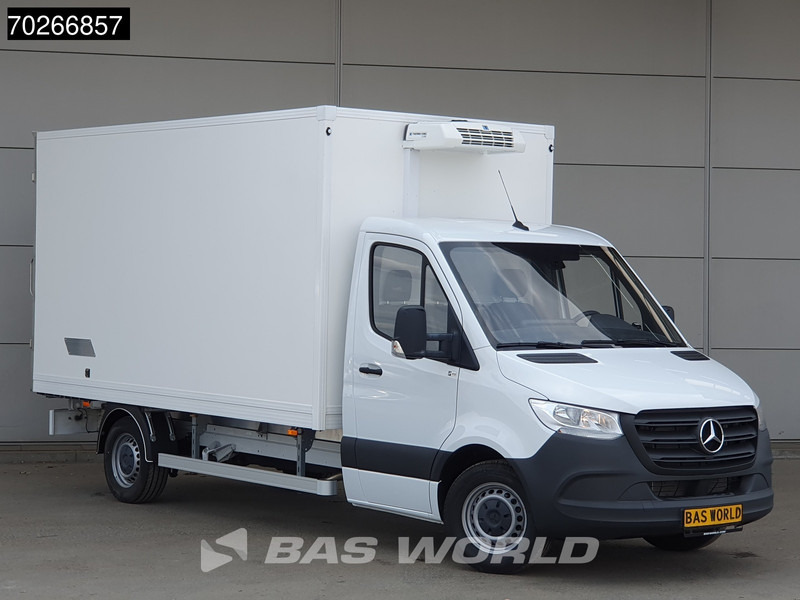 Komercauto refrižerators Mercedes-Benz Sprinter 315 CDI Koelwagen Achterdeuren Thermo King C-250 Airco MBUX Koel Koeler Kühl Kühler Kühlwagen Kühlkoffer 17m3 Airco Cruise contr: foto 7 Komercauto refrižerators Mercedes-Benz Sprinter 315 CDI Koelwagen Achterdeuren Thermo King C-250 Airco MBUX Koel Koeler Kühl Kühler Kühlwagen Kühlkoffer 17m3 Airco Cruise contr: foto 7