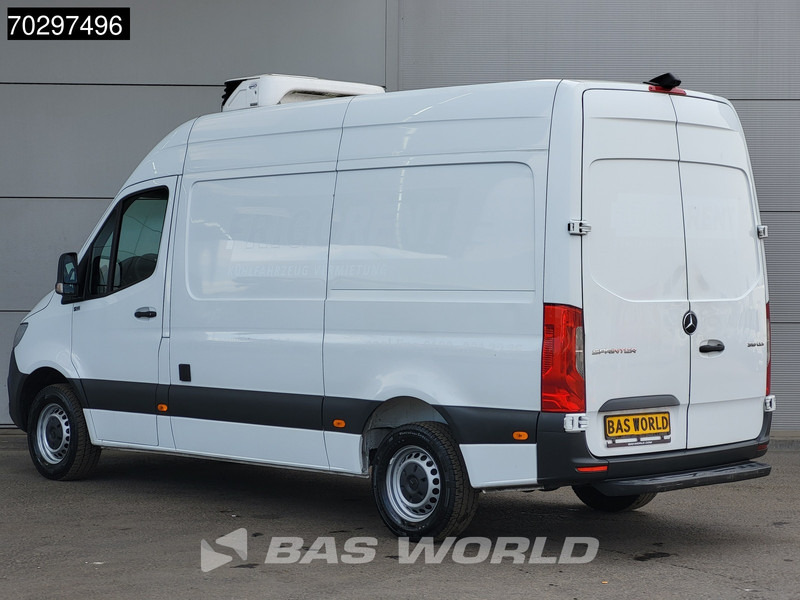 Mercedes-Benz Sprinter 316 CDI Koelwagen L2H2 Carrier 350 230v-stekker Airco Cruise Camera Euro6 Koel Koeler Kühl Kühler Kühlwagen Airco Cruise control - Komercauto refrižerators: foto 2 Mercedes-Benz Sprinter 316 CDI Koelwagen L2H2 Carrier 350 230v-stekker Airco Cruise Camera Euro6 Koel Koeler Kühl Kühler Kühlwagen Airco Cruise control - Komercauto refrižerators: foto 2