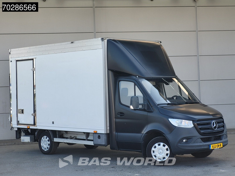 Mercedes-Benz Sprinter 316 CDI Laadklep Zijdeur Bakwagen Airco Cruise Euro6 Meubelbak Koffer 22m3 Airco Cruise control - Furgons ar slēgtā virsbūve: foto 5 Mercedes-Benz Sprinter 316 CDI Laadklep Zijdeur Bakwagen Airco Cruise Euro6 Meubelbak Koffer 22m3 Airco Cruise control - Furgons ar slēgtā virsbūve: foto 5