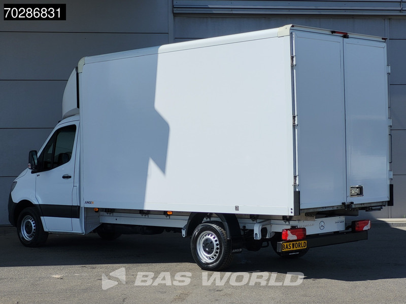 Mercedes-Benz Sprinter 317 CDI Automaat Bakwagen Achterdeuren Airco Camera Euro6 Meubelbak Koffer 21m3 Airco - Furgons ar slēgtā virsbūve: foto 2 Mercedes-Benz Sprinter 317 CDI Automaat Bakwagen Achterdeuren Airco Camera Euro6 Meubelbak Koffer 21m3 Airco - Furgons ar slēgtā virsbūve: foto 2