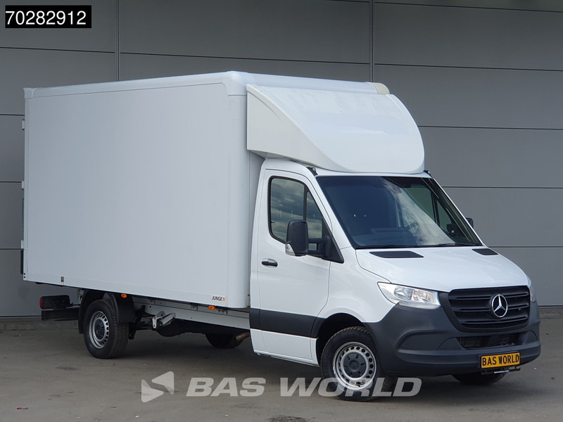 Mercedes-Benz Sprinter 317 CDI Automaat Bakwagen Achterdeuren Airco Camera Euro6 Meubelbak Koffer 21m3 Airco - Furgons ar slēgtā virsbūve: foto 5 Mercedes-Benz Sprinter 317 CDI Automaat Bakwagen Achterdeuren Airco Camera Euro6 Meubelbak Koffer 21m3 Airco - Furgons ar slēgtā virsbūve: foto 5