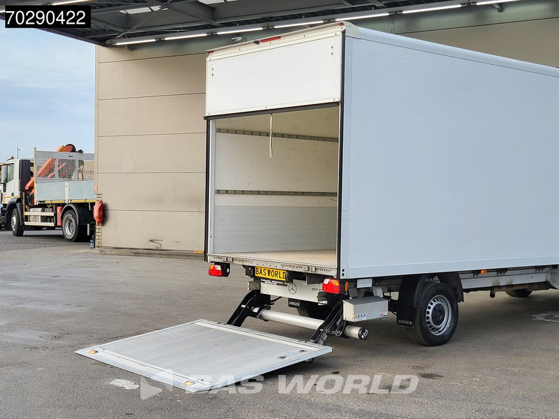 Mercedes-Benz Sprinter 317 CDI Automaat Bakwagen Laadklep Airco Camera Euro6 Meubelbak Koffer 21m3 Airco - Furgons ar slēgtā virsbūve: foto 3 Mercedes-Benz Sprinter 317 CDI Automaat Bakwagen Laadklep Airco Camera Euro6 Meubelbak Koffer 21m3 Airco - Furgons ar slēgtā virsbūve: foto 3