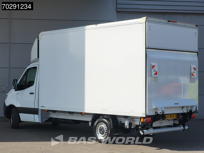 Mercedes-Benz Sprinter 317 CDI Automaat Bakwagen Laadklep Airco Camera Euro6 Meubelbak Koffer 21m3 Airco - Furgons ar slēgtā virsbūve: foto 2 Mercedes-Benz Sprinter 317 CDI Automaat Bakwagen Laadklep Airco Camera Euro6 Meubelbak Koffer 21m3 Airco - Furgons ar slēgtā virsbūve: foto 2
