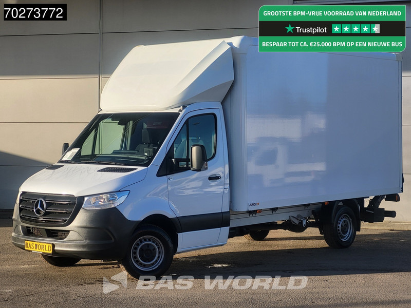 Mercedes-Benz Sprinter 317 CDI Automaat Bakwagen Laadklep Camera Airco Koffer Meubelbak 20m3 Airco - Furgons ar slēgtā virsbūve: foto 1 Mercedes-Benz Sprinter 317 CDI Automaat Bakwagen Laadklep Camera Airco Koffer Meubelbak 20m3 Airco - Furgons ar slēgtā virsbūve: foto 1
