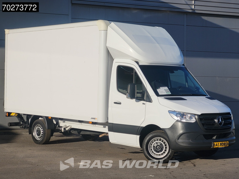Mercedes-Benz Sprinter 317 CDI Automaat Bakwagen Laadklep Camera Airco Koffer Meubelbak 20m3 Airco - Furgons ar slēgtā virsbūve: foto 2 Mercedes-Benz Sprinter 317 CDI Automaat Bakwagen Laadklep Camera Airco Koffer Meubelbak 20m3 Airco - Furgons ar slēgtā virsbūve: foto 2