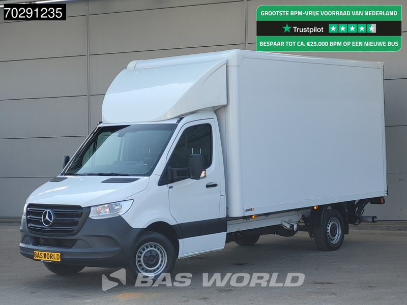 Mercedes-Benz Sprinter 317 CDI Automaat Bakwagen Laadklep Camera Airco Koffer Meubelbak 21m3 Airco - Furgons ar slēgtā virsbūve: foto 1 Mercedes-Benz Sprinter 317 CDI Automaat Bakwagen Laadklep Camera Airco Koffer Meubelbak 21m3 Airco - Furgons ar slēgtā virsbūve: foto 1