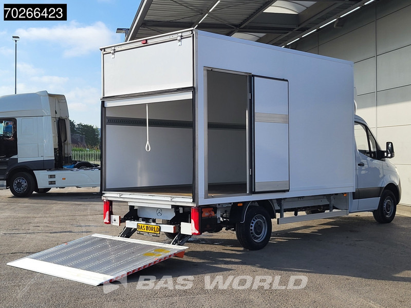 Mercedes-Benz Sprinter 317 CDI Automaat Laadklep Zijdeur Bakwagen Navi Airco Cruise MBUX Euro6 Meubelbak Koffer 12m3 Airco Cruise control - Furgons ar slēgtā virsbūve: foto 3 Mercedes-Benz Sprinter 317 CDI Automaat Laadklep Zijdeur Bakwagen Navi Airco Cruise MBUX Euro6 Meubelbak Koffer 12m3 Airco Cruise control - Furgons ar slēgtā virsbūve: foto 3