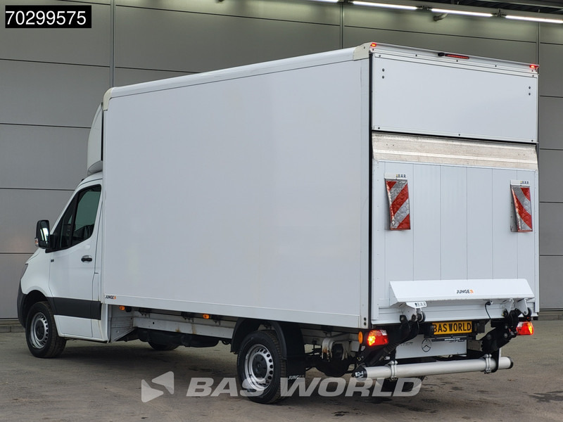 Mercedes-Benz Sprinter 317 CDI Laadklep Automaat Bakwagen 170PK Airco Camera Euro6 Meubelbak Koffer Airco - Furgons ar slēgtā virsbūve: foto 2 Mercedes-Benz Sprinter 317 CDI Laadklep Automaat Bakwagen 170PK Airco Camera Euro6 Meubelbak Koffer Airco - Furgons ar slēgtā virsbūve: foto 2
