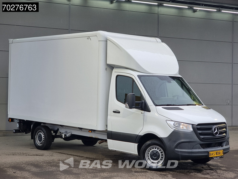 Mercedes-Benz Sprinter 317 CDI Laadklep Automaat Bakwagen Airco MBUX Carplay Meubelbak Koffer Airco - Furgons ar slēgtā virsbūve: foto 5 Mercedes-Benz Sprinter 317 CDI Laadklep Automaat Bakwagen Airco MBUX Carplay Meubelbak Koffer Airco - Furgons ar slēgtā virsbūve: foto 5