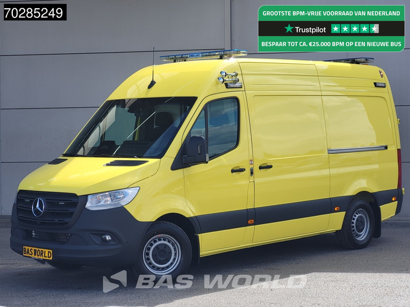 Mercedes-Benz Sprinter 319 CDI Automaat Nieuw! Complete Ambulance Ziekenwagen Rettungswagen Krankenwagen 11m3 Airco Cruise control - Ātrās palīdzības mašīna: foto 1 Mercedes-Benz Sprinter 319 CDI Automaat Nieuw! Complete Ambulance Ziekenwagen Rettungswagen Krankenwagen 11m3 Airco Cruise control - Ātrās palīdzības mašīna: foto 1