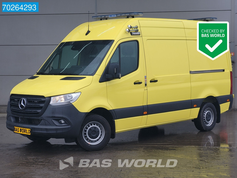 Mercedes-Benz Sprinter 319 CDI Automaat Nieuw! Complete Ambulance Ziekenwagen Rettungswagen Krankenwagen Airco - Ātrās palīdzības mašīna: foto 1 Mercedes-Benz Sprinter 319 CDI Automaat Nieuw! Complete Ambulance Ziekenwagen Rettungswagen Krankenwagen Airco - Ātrās palīdzības mašīna: foto 1
