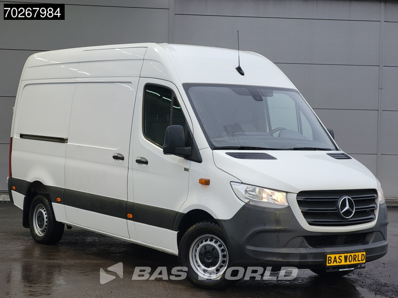 Mercedes-Benz Sprinter 319 CDI V6 190PK Automaat L2H2 Trekhaak MBUX Airco 10m3 Airco Trekhaak - Kravas mikroautobuss: foto 3 Mercedes-Benz Sprinter 319 CDI V6 190PK Automaat L2H2 Trekhaak MBUX Airco 10m3 Airco Trekhaak - Kravas mikroautobuss: foto 3