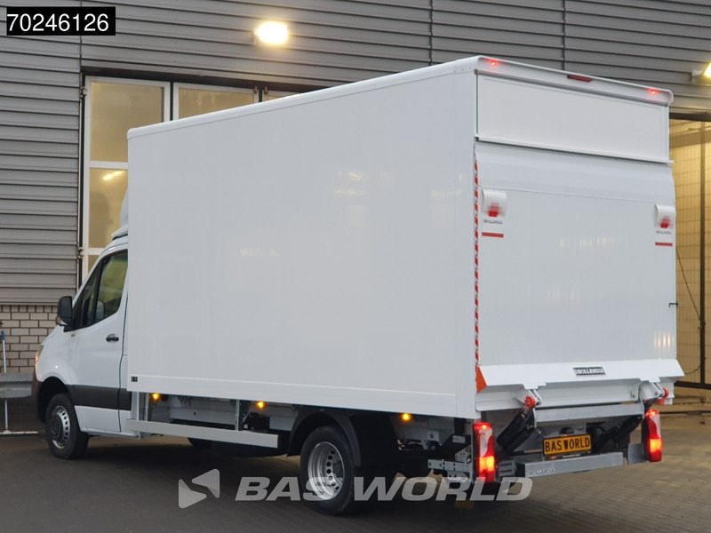 Mercedes-Benz Sprinter 515 CDI Automaat 1000kg Laadklep Zijdeur Dubbellucht Bakwagen MBUX Airco Cruise MBUX Koffer Meubelbak 21m3 Airco Cruise control - Furgons ar slēgtā virsbūve: foto 2 Mercedes-Benz Sprinter 515 CDI Automaat 1000kg Laadklep Zijdeur Dubbellucht Bakwagen MBUX Airco Cruise MBUX Koffer Meubelbak 21m3 Airco Cruise control - Furgons ar slēgtā virsbūve: foto 2