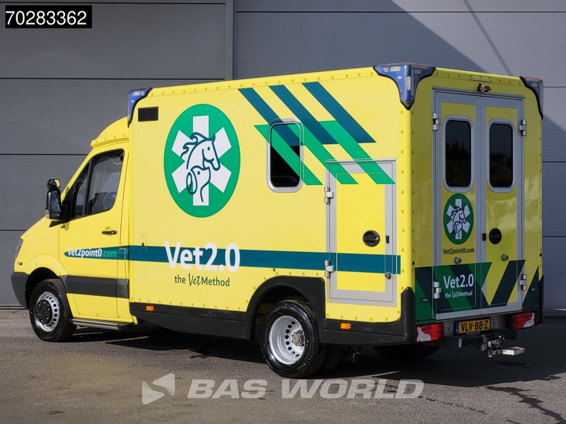 Mercedes-Benz Sprinter 519 CDI MARGE! 3.0L V6 Automaat 190PK Ambulance Trekhaak Airco Cruise APK 02-2026 Euro6 Rettungswagen Krankenwagen 13m3 Airco Tr - Ātrās palīdzības mašīna: foto 2 Mercedes-Benz Sprinter 519 CDI MARGE! 3.0L V6 Automaat 190PK Ambulance Trekhaak Airco Cruise APK 02-2026 Euro6 Rettungswagen Krankenwagen 13m3 Airco Tr - Ātrās palīdzības mašīna: foto 2