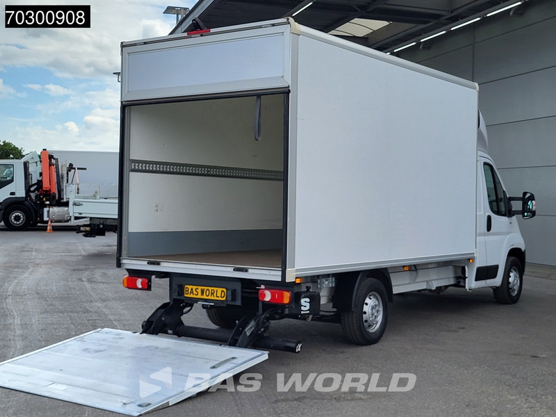 Opel Movano 140PK COMING SOON! Laadklep Bakwagen Airco Cruise Camera Euro6 Meubelbak Koffer 18m3 Airco Cruise control - Furgons ar slēgtā virsbūve: foto 3 Opel Movano 140PK COMING SOON! Laadklep Bakwagen Airco Cruise Camera Euro6 Meubelbak Koffer 18m3 Airco Cruise control - Furgons ar slēgtā virsbūve: foto 3