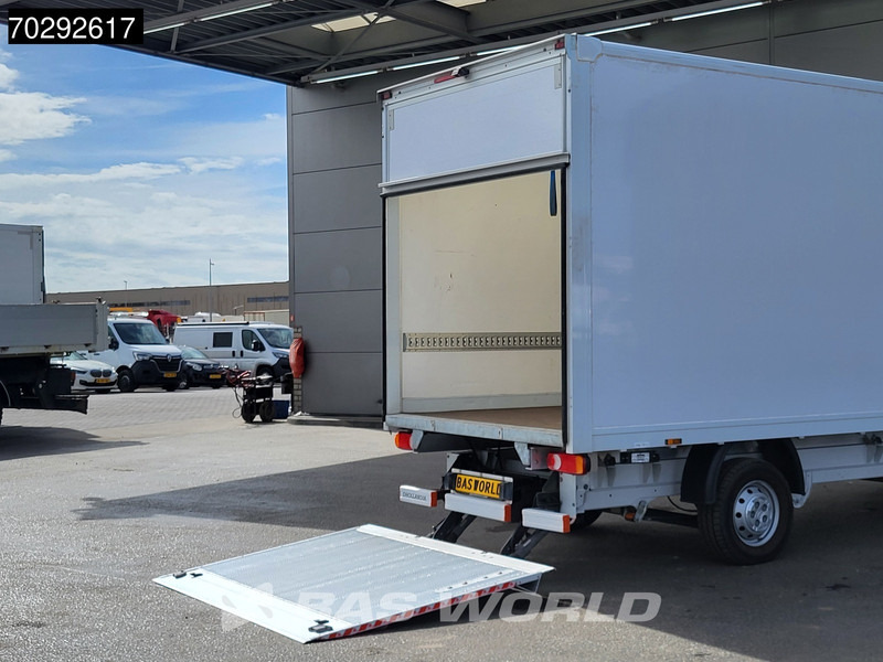 Opel Movano 140PK Laadklep Bakwagen Airco Camera Cruise D'Hollandia Meubelbak Koffer 18m3 Airco Cruise control - Furgons ar slēgtā virsbūve: foto 3 Opel Movano 140PK Laadklep Bakwagen Airco Camera Cruise D'Hollandia Meubelbak Koffer 18m3 Airco Cruise control - Furgons ar slēgtā virsbūve: foto 3