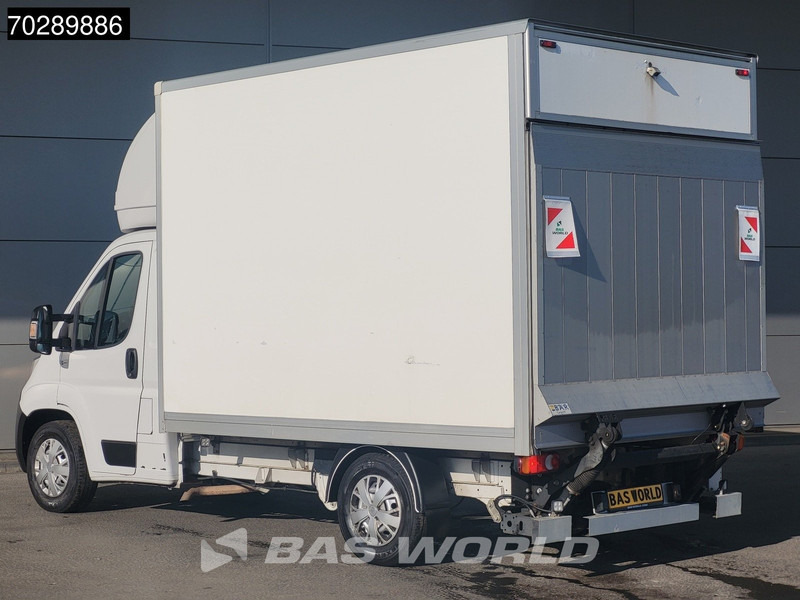 Opel Movano 165PK Laadklep Zijdeur Bakwagen Airco Cruise Camera Standkachel Euro6 Meubelbak Koffer 16m3 Airco Cruise control - Furgons ar slēgtā virsbūve: foto 2 Opel Movano 165PK Laadklep Zijdeur Bakwagen Airco Cruise Camera Standkachel Euro6 Meubelbak Koffer 16m3 Airco Cruise control - Furgons ar slēgtā virsbūve: foto 2