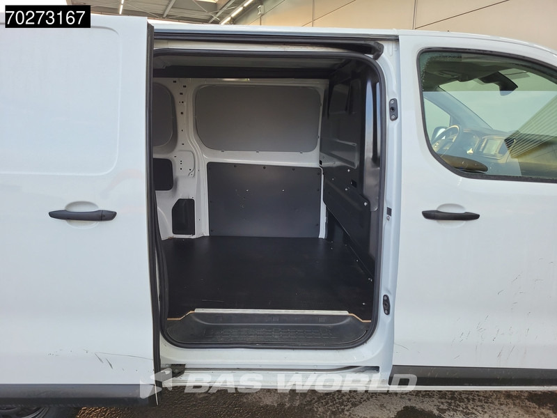 Opel Vivaro 145pk L3H1 Navi Cruise Camera Parkeersensoren Airco L3 5m3 Airco Cruise control - Mazs furgons: foto 2 Opel Vivaro 145pk L3H1 Navi Cruise Camera Parkeersensoren Airco L3 5m3 Airco Cruise control - Mazs furgons: foto 2