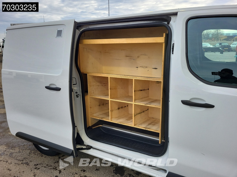 Peugeot Expert 120pk Automaat L2H1 Navi Airco Cruise Camera Parkeersensoren v+a Euro6 L2 Airco Cruise control līzingu Peugeot Expert 120pk Automaat L2H1 Navi Airco Cruise Camera Parkeersensoren v+a Euro6 L2 Airco Cruise control: foto 7 Peugeot Expert 120pk Automaat L2H1 Navi Airco Cruise Camera Parkeersensoren v+a Euro6 L2 Airco Cruise control līzingu Peugeot Expert 120pk Automaat L2H1 Navi Airco Cruise Camera Parkeersensoren v+a Euro6 L2 Airco Cruise control: foto 7