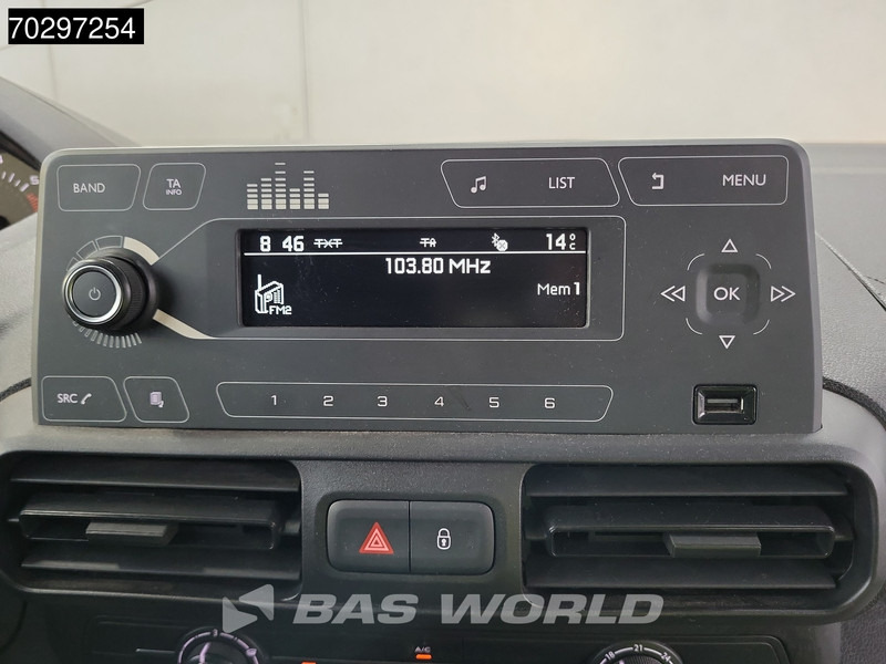 Mazs furgons Peugeot Partner 75pk L1H1 Airco Parkeersensoren Euro6 L1 Kompakt Airco: foto 13 Mazs furgons Peugeot Partner 75pk L1H1 Airco Parkeersensoren Euro6 L1 Kompakt Airco: foto 13