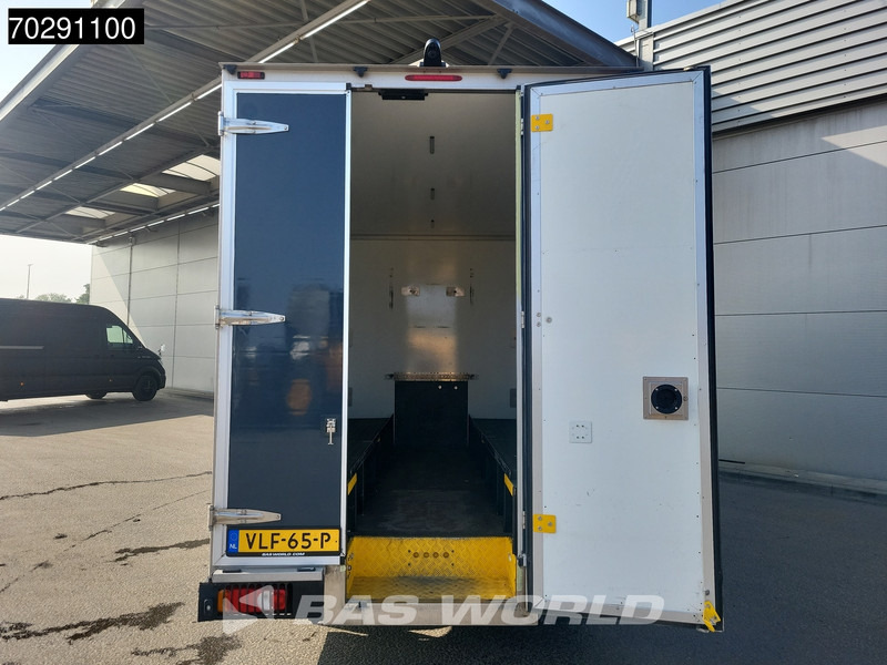 Renault Master 150PK Bakwagen Airco Cruise Luchtvering Meubelbak Plancher Verkoopwagen Foodtruck Paardenwagen 18m3 Airco Cruise control - Furgons ar slēgtā virsbūve: foto 3 Renault Master 150PK Bakwagen Airco Cruise Luchtvering Meubelbak Plancher Verkoopwagen Foodtruck Paardenwagen 18m3 Airco Cruise control - Furgons ar slēgtā virsbūve: foto 3