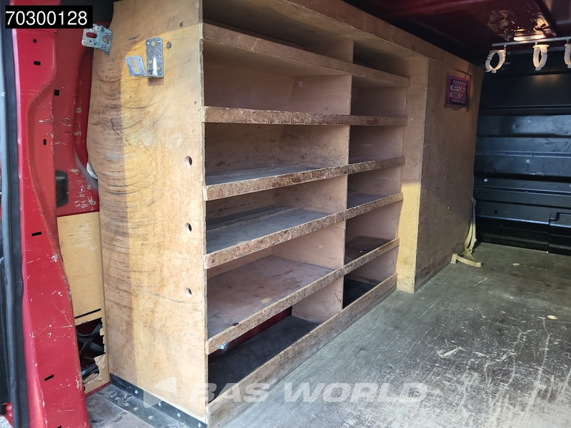 Toyota ProAce 120PK L3H1 Dubbele Schuifdeur Trekhaak Airco Cruise APK 12-2025 Euro6 L3 Airco Trekhaak Cruise control - Mazs furgons: foto 5 Toyota ProAce 120PK L3H1 Dubbele Schuifdeur Trekhaak Airco Cruise APK 12-2025 Euro6 L3 Airco Trekhaak Cruise control - Mazs furgons: foto 5