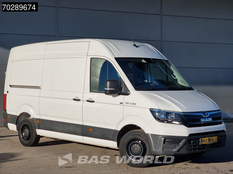Volkswagen Crafter 140pk Automaat L3H3 Airco Trekhaak Camera Parkeersensoren Euro6 L2H2 11m3 Airco Trekhaak - Kravas mikroautobuss: foto 3 Volkswagen Crafter 140pk Automaat L3H3 Airco Trekhaak Camera Parkeersensoren Euro6 L2H2 11m3 Airco Trekhaak - Kravas mikroautobuss: foto 3