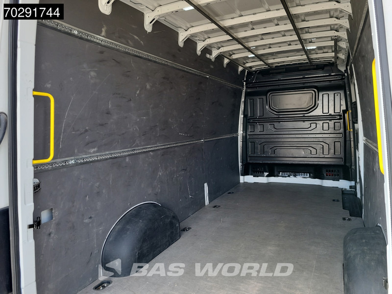 Volkswagen Crafter 140pk L4H3 Trekhaak Airco Cruise Camera Parkeersensoren Euro6 L3H2 15m3 Airco Trekhaak Cruise control - Kravas mikroautobuss: foto 5 Volkswagen Crafter 140pk L4H3 Trekhaak Airco Cruise Camera Parkeersensoren Euro6 L3H2 15m3 Airco Trekhaak Cruise control - Kravas mikroautobuss: foto 5