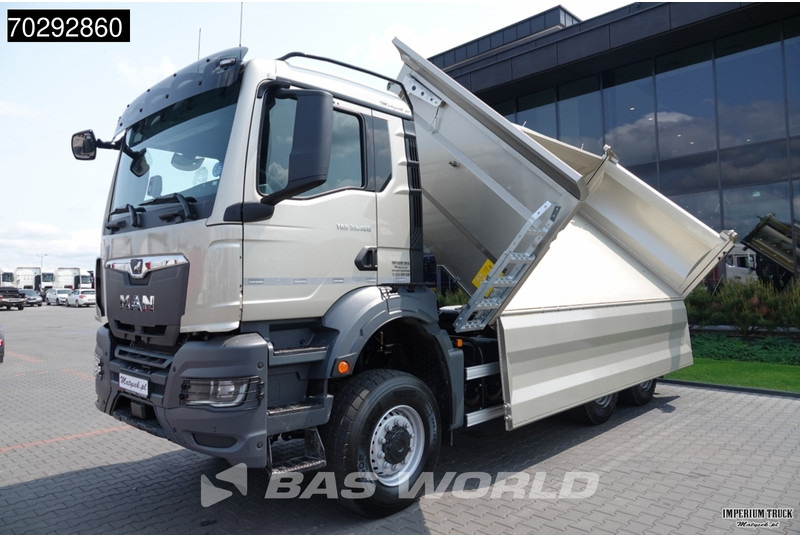 Jaunā Kravas automašīna pašizgāzējs MAN TGS 33.480 TGS 6X6 6x6 3-Way Kipper Big-Axle Euro 6: foto 12