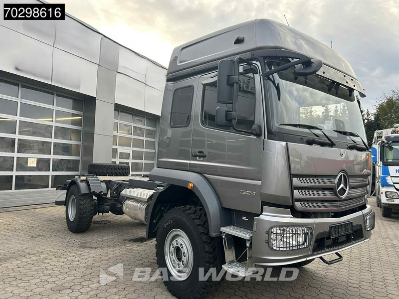 Mercedes-Benz Atego 1324 4X4 NEW 4x4 chassis Automatic Steelsuspension Euro 6 - Šasija kravas automašīna: foto 3 Mercedes-Benz Atego 1324 4X4 NEW 4x4 chassis Automatic Steelsuspension Euro 6 - Šasija kravas automašīna: foto 3