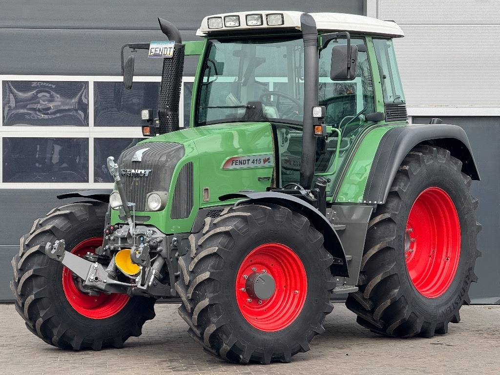 Fendt 415 Vario TMS - Traktors: foto 1 Fendt 415 Vario TMS - Traktors: foto 1