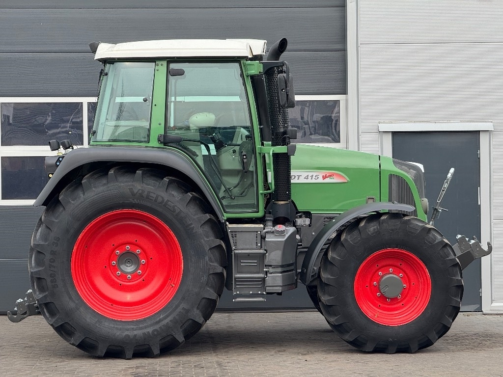 Fendt 415 Vario TMS - Traktors: foto 5 Fendt 415 Vario TMS - Traktors: foto 5