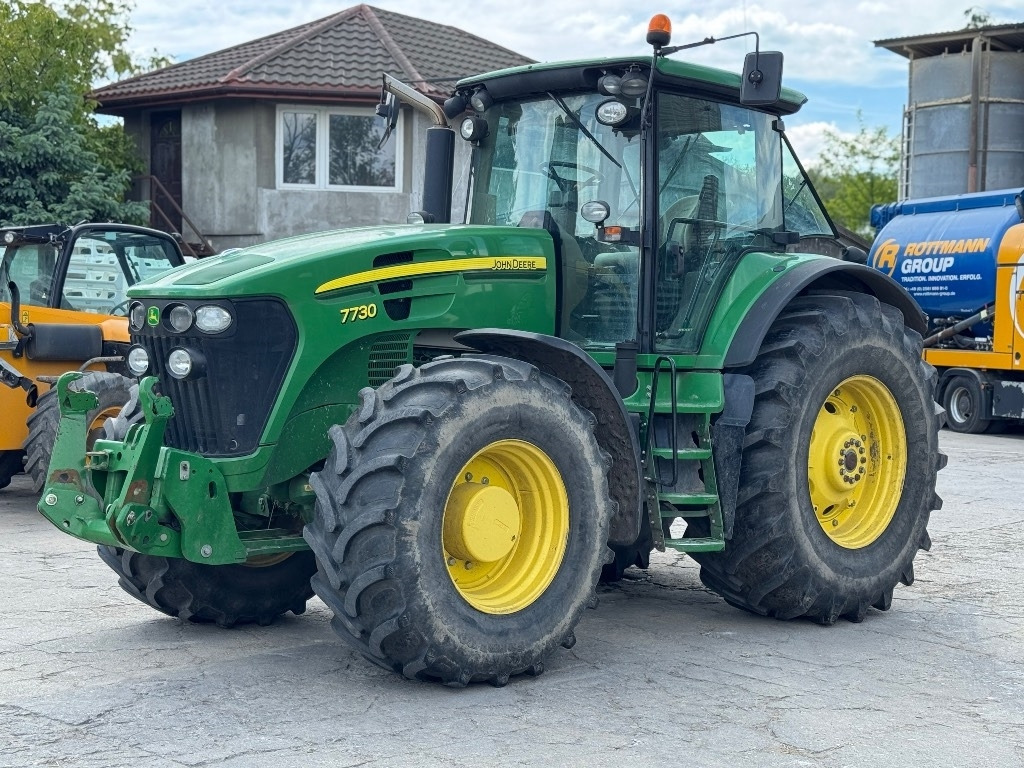 John Deere 7730 AQ - Traktors: foto 2 John Deere 7730 AQ - Traktors: foto 2