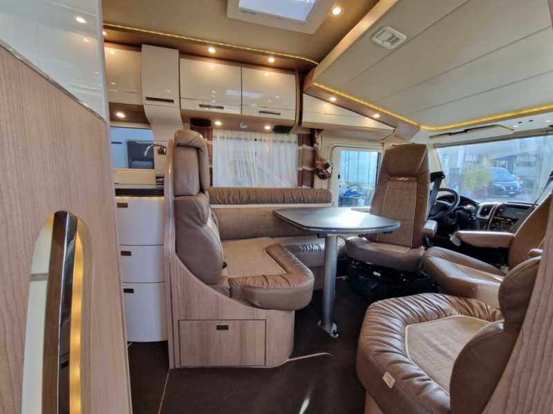 Carthago C-Tourer I 148 LE - Integrēts kemperis: foto 5 Carthago C-Tourer I 148 LE - Integrēts kemperis: foto 5