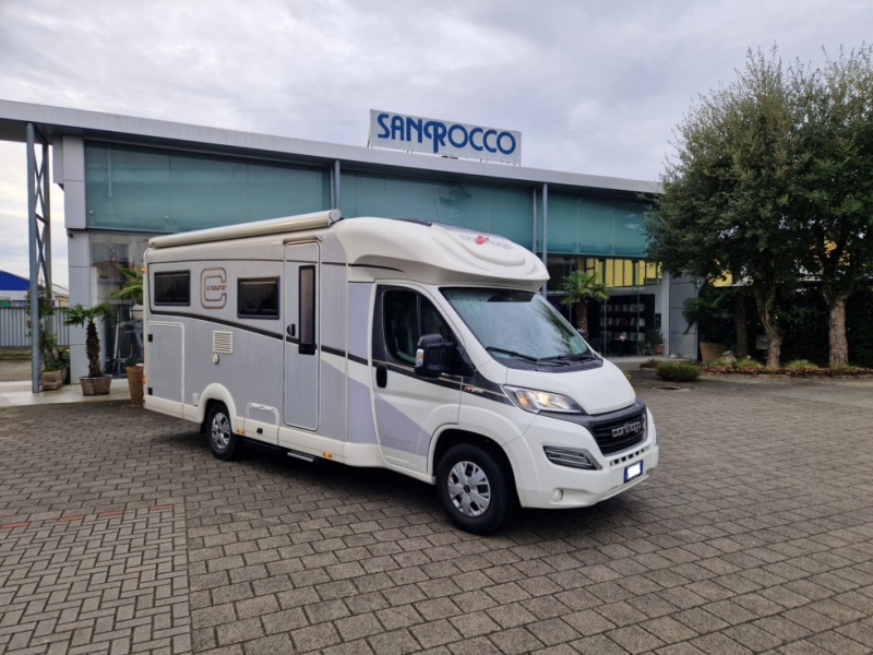 Carthago C-Tourer T 143 LE - Daļēji integrētais kemperis: foto 1 Carthago C-Tourer T 143 LE - Daļēji integrētais kemperis: foto 1