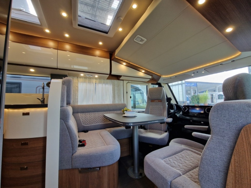 Carthago Carthago C2 Tourer I Mercedes 145 RB-LE - Integrēts kemperis: foto 4 Carthago Carthago C2 Tourer I Mercedes 145 RB-LE - Integrēts kemperis: foto 4