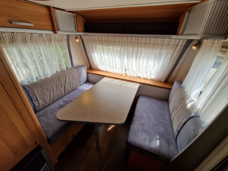Hymer Feeling 425 - Dzīvojamais treileris: foto 5 Hymer Feeling 425 - Dzīvojamais treileris: foto 5