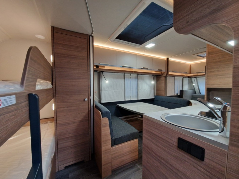 Knaus Sport 540 FDK - Dzīvojamais treileris: foto 4 Knaus Sport 540 FDK - Dzīvojamais treileris: foto 4