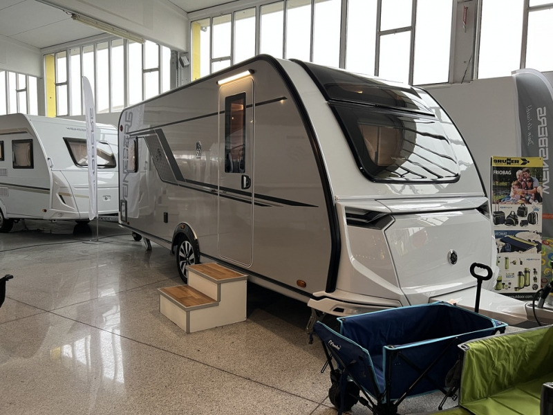 Knaus Sudwind 500 PF 60° Years - Dzīvojamais treileris: foto 1 Knaus Sudwind 500 PF 60° Years - Dzīvojamais treileris: foto 1