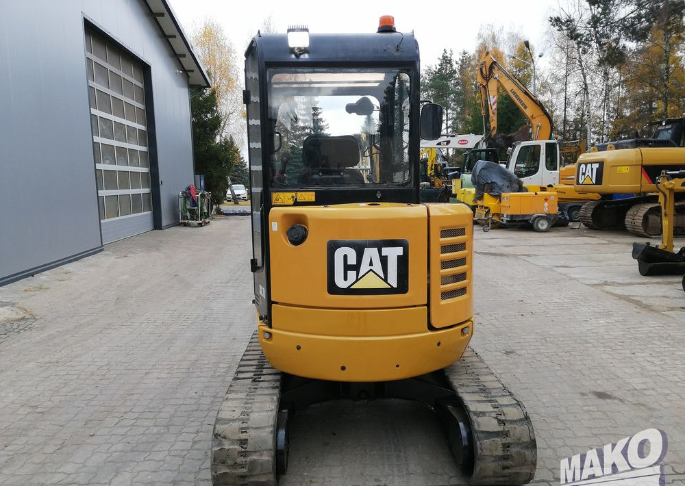 Caterpillar 302.7 D CR - Kāpurķēžu ekskavators: foto 4 Caterpillar 302.7 D CR - Kāpurķēžu ekskavators: foto 4