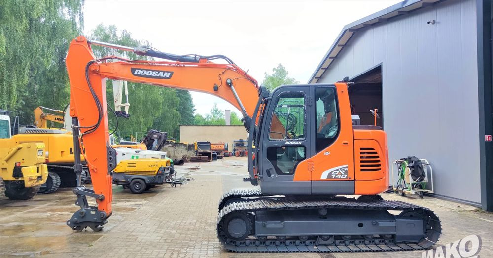 Doosan DX140LCR-5 - Kāpurķēžu ekskavators: foto 1 Doosan DX140LCR-5 - Kāpurķēžu ekskavators: foto 1